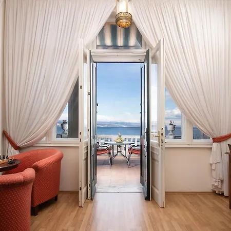 Apartment Villa Regaly With Sea View And Free Parking Opatija Exterior foto