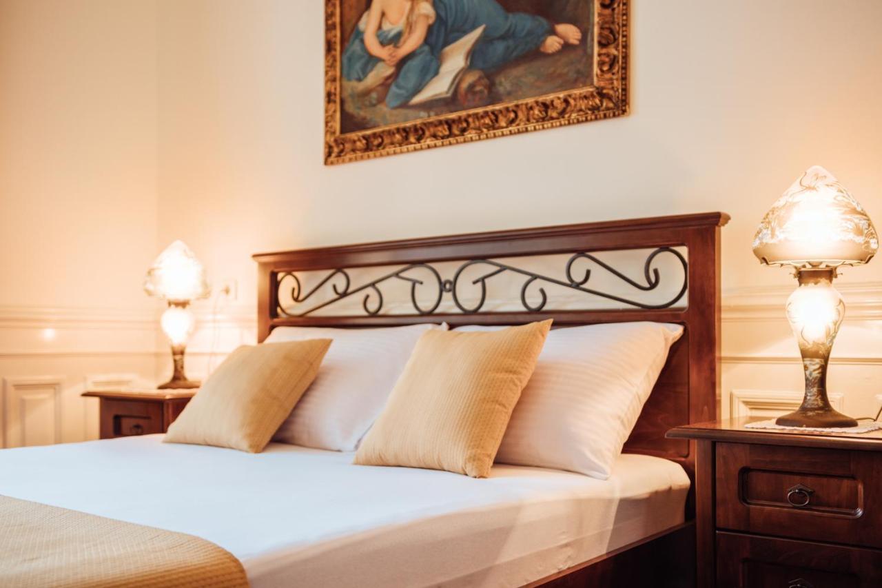 Regaly With Sea View And Free Parking Apartment