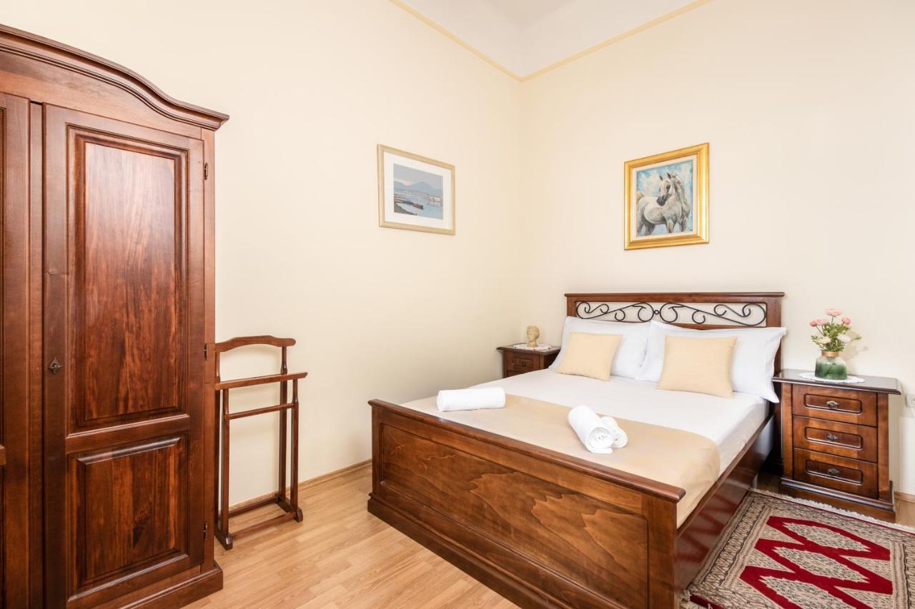 Apartment Regaly With Sea View And Free Parking